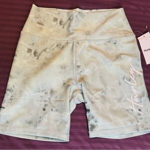 Hurley Women's‎ Marble Bike Shorts - sage green